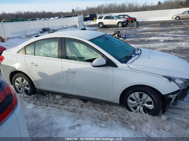 1G1PC5SB8E7176416 Chevrolet CRUZE LT