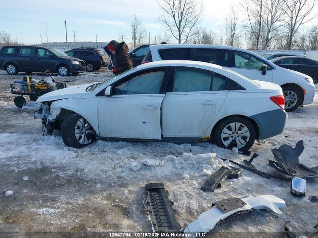 1G1PC5SB8E7176416 Chevrolet CRUZE LT