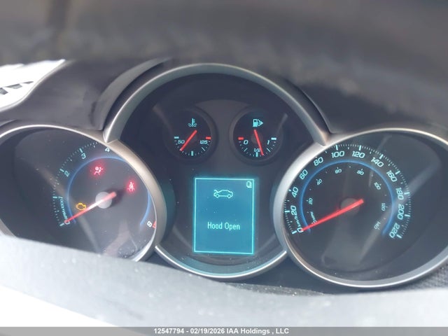1G1PC5SB8E7176416 Chevrolet CRUZE LT