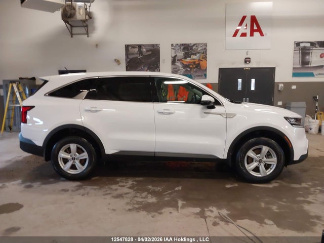 5XYRGDLC1NG111870 KIA SORENTO LX