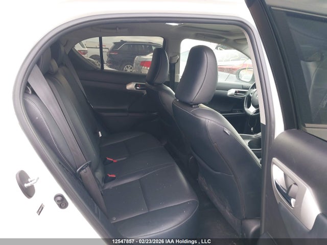 2012 Lexus Ct 200h Premium მანქანა იყიდება აუქციონზე, vin: JTHKD5BH7C2116381, აუქციონის ნომერი: 12547857