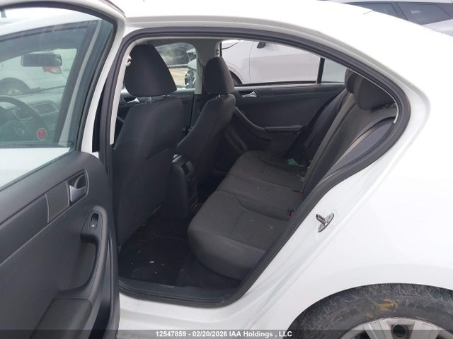 3VW2K7AJ5EM408854 Volkswagen Jetta 2.0l Trendline+