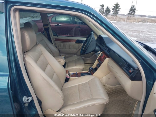 12547865 :رقم المزاد ، WDBEA32E1SC184457 vin ، 1995 Mercedes-benz E 320 Bas/320 Spcial مزاد بيع
