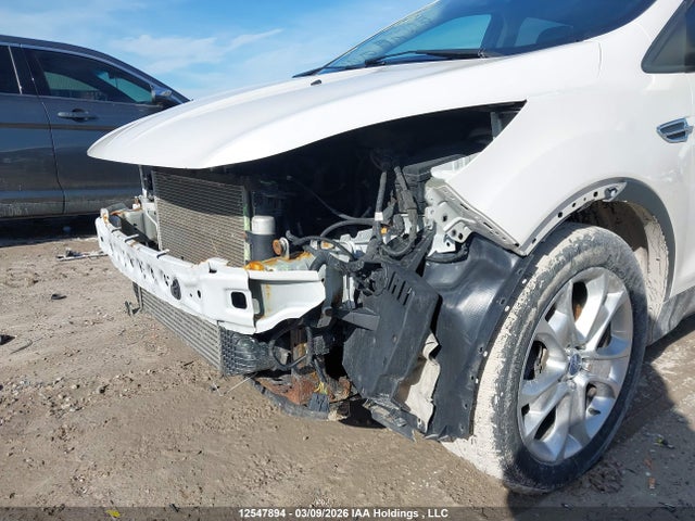 12547894 :رقم المزاد ، 1FMCU9J96GUA23882 vin ، 2016 Ford Escape مزاد بيع
