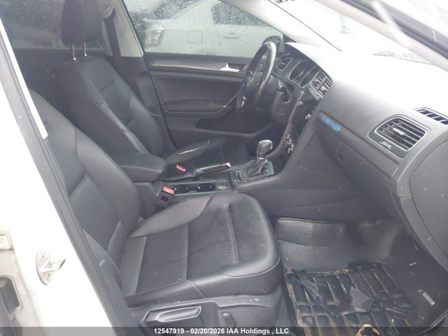 3VWG17AU7JM258131 Volkswagen Golf 1.8 Tsi Comfortline/1.8 Tsi Highline/1.8 Tsi Trendline