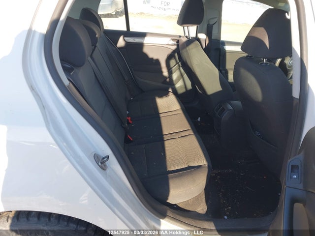 Продажа на аукционе авто 2013 Volkswagen Golf, vin: WVWDA7AJ0DW038653, номер лота: 12547925