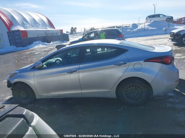 KMHDH4AH5FU323348 Hyundai Elantra Limited