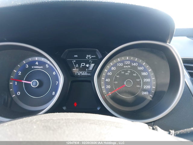 KMHDH4AH5FU323348 Hyundai Elantra Limited