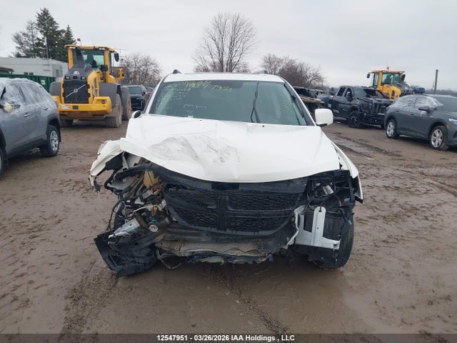 Dodge Journey Crossroad 2018 3C4PDDGG9JT364077 Image 13