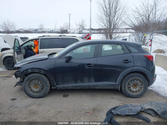 JM1DKDB75J0300664 Mazda Cx-3 Gx