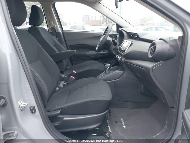 3N1CP5BV8RL585377 Nissan KICKS S
