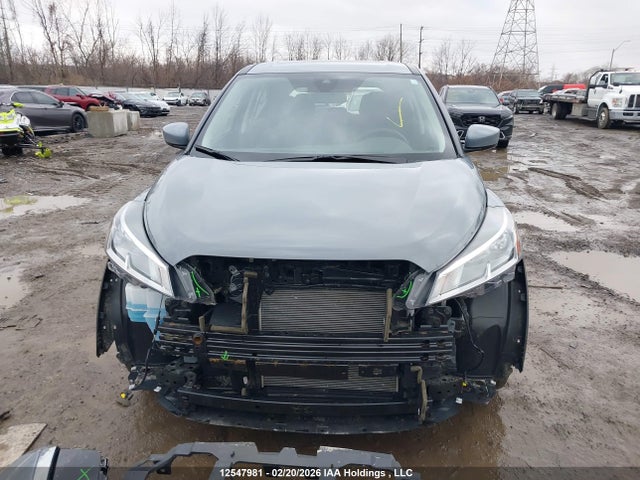 3N1CP5BV8RL585377 Nissan KICKS S