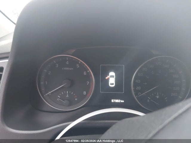 KMHD84LF6HU104591 Hyundai Elantra Limited