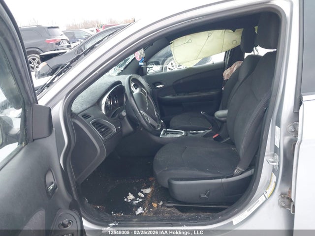 Продажа на аукционе авто 2014 Chrysler 200 Touring, vin: 1C3CCBBG3EN202162, номер лота: 12548005