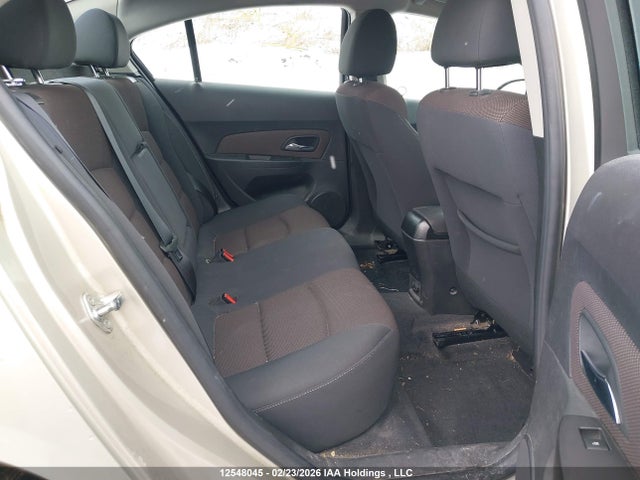 1G1PE5SBXG7183364 Chevrolet Cruze