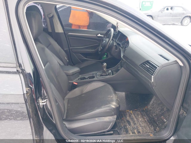 3VWW57BU6KM266351 Volkswagen Jetta 1.4 Tsi Highline