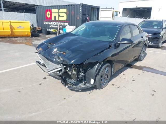KMHLM4DG9SU864987 Hyundai Elantra Preferred