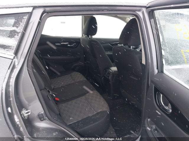 JN1BJ1BV8MW316837 Nissan QASHQAI