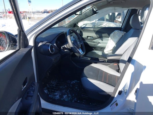 2024 Nissan Kicks Sr მანქანა იყიდება აუქციონზე, vin: 3N1CP5DV4RL556956, აუქციონის ნომერი: 12548075