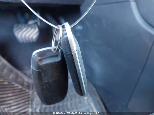 3N1CN8EV5PL844231 Nissan VERSA SV