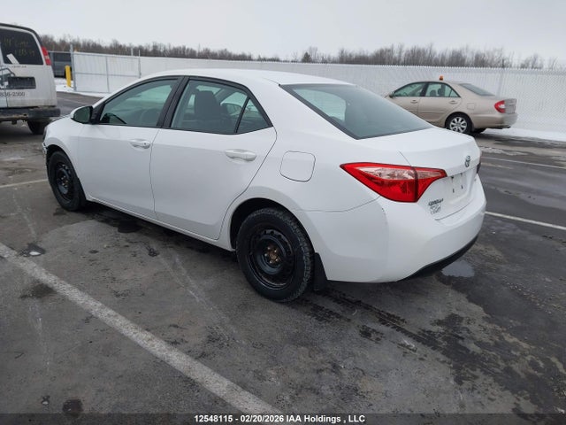 2T1BURHE1JC083964 Toyota Corolla