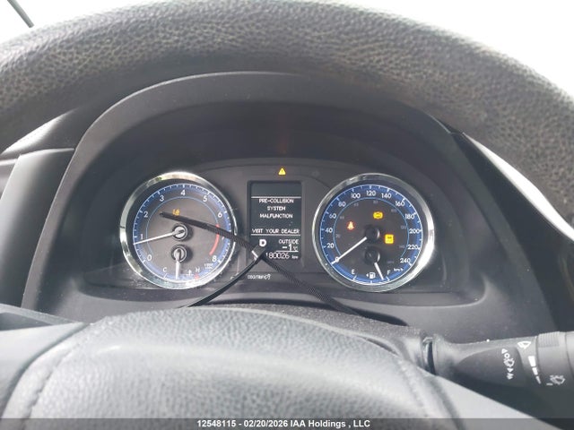 2T1BURHE1JC083964 Toyota Corolla
