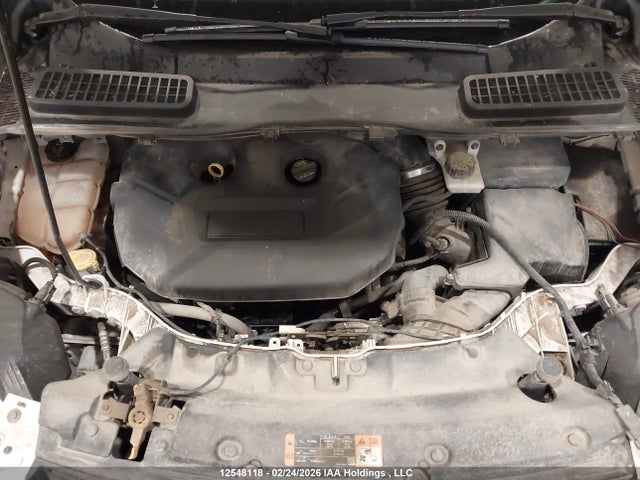 1FMCU9G9XEUE16482 Ford ESCAPE SE
