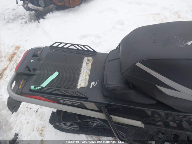 4UF19SNW0KT110379 Arctic Cat Procross Sno Pro High Country