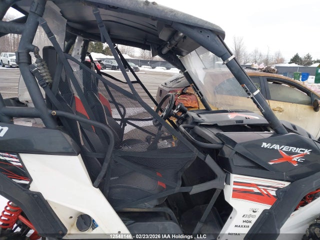3JBPVDP13EJ001142 Can-Am Maverick 1000r X Xc Dps