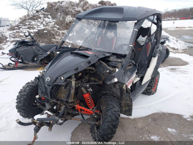3JBPVDP13EJ001142 Can-Am Maverick 1000r X Xc Dps