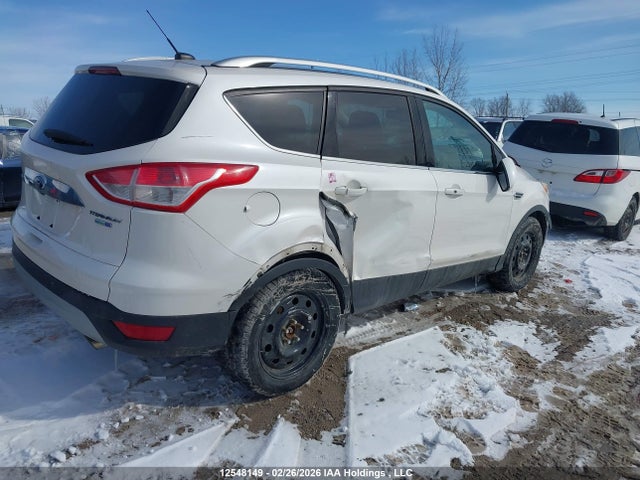 1FMCU9J9XEUA79756 Ford Escape Titanium