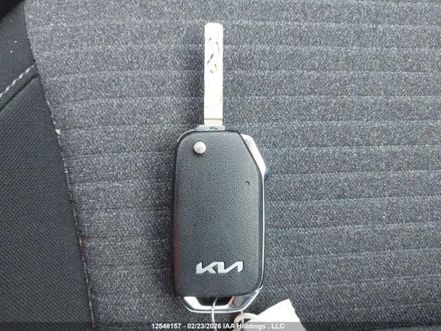 KNDJ33AU0P7839825 KIA Soul