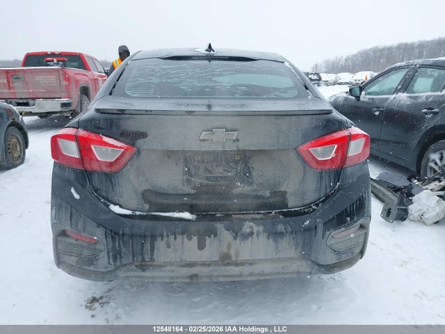 1G1BE5SM5J7114729 Chevrolet Cruze