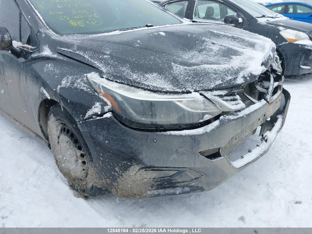 1G1BE5SM5J7114729 Chevrolet Cruze