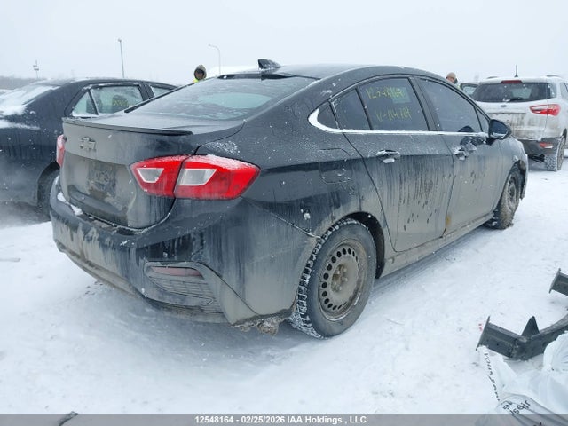 1G1BE5SM5J7114729 Chevrolet Cruze
