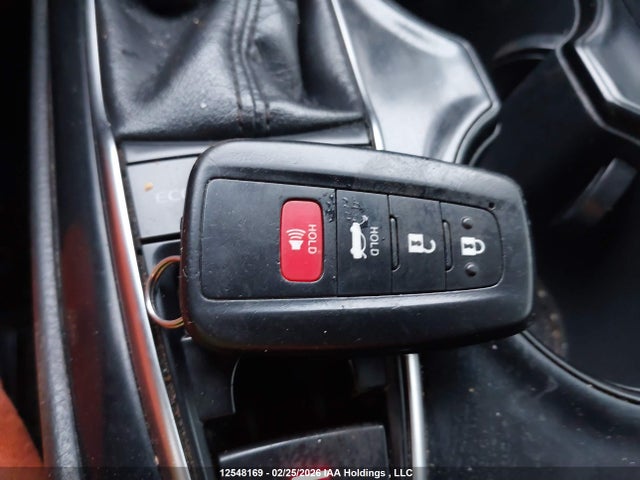 4T1B31HK7JU003284 Toyota CAMRY LE