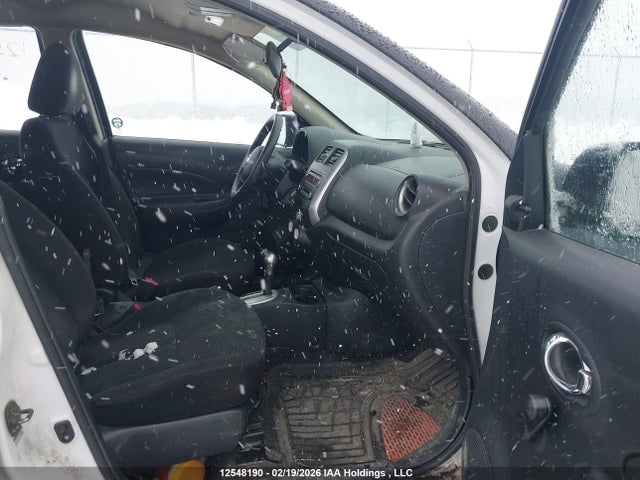 Продажа на аукционе авто 2015 Nissan Micra S/sr/sv, vin: 3N1CK3CP5FL236465, номер лота: 12548190