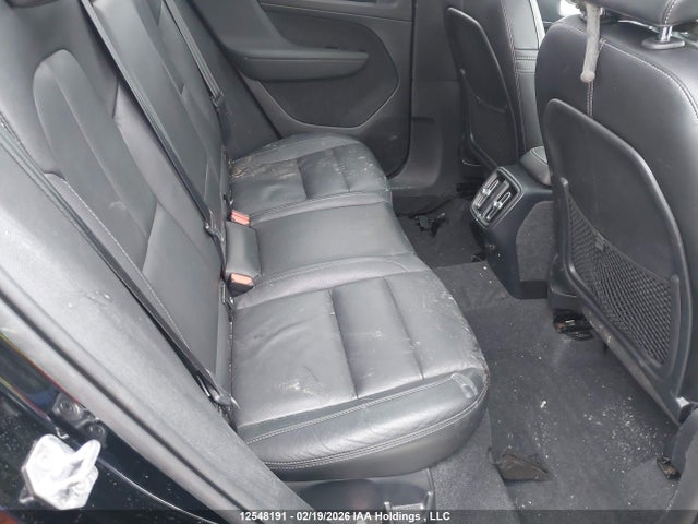 YV4162UK7M2608020 Volvo Xc40 T5 Momentum