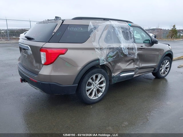 1FMSK8DH1MGB55957 Ford EXPLORER XLT