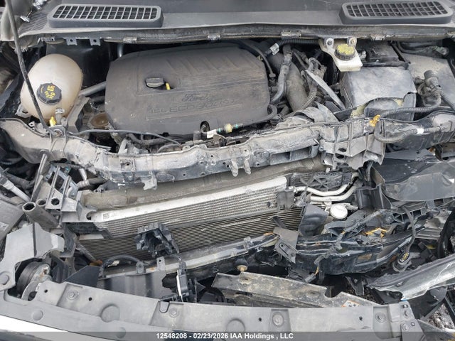 1FMCU9GD4JUA59038 Ford ESCAPE SE