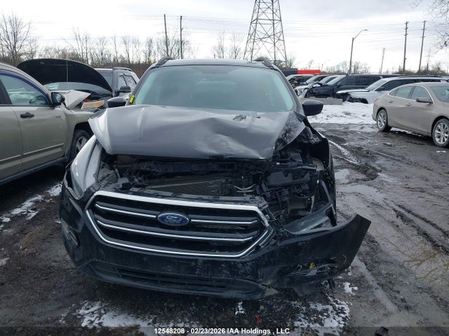 1FMCU9GD4JUA59038 Ford ESCAPE SE