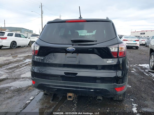 1FMCU9GD4JUA59038 Ford ESCAPE SE