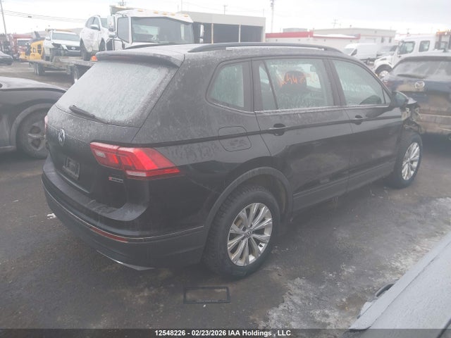 3VV0B7AX1LM113621 Volkswagen TIGUAN S
