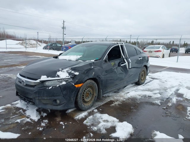 2HGFC1F9XGH115158 Honda Civic Touring