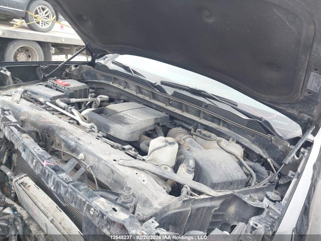 3GTUUCE80RG115390 GMC Sierra K1500 Elevation