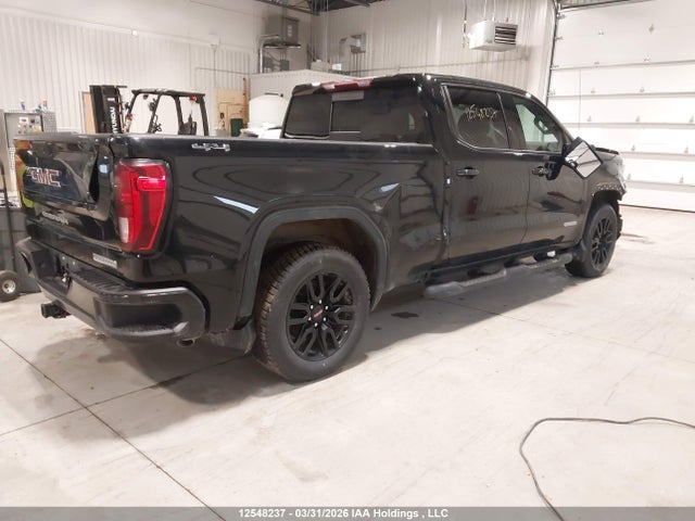 3GTUUCE80RG115390 GMC Sierra K1500 Elevation