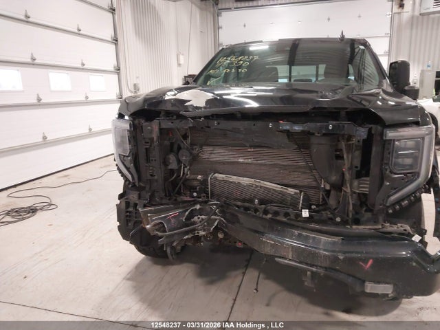 3GTUUCE80RG115390 GMC Sierra K1500 Elevation