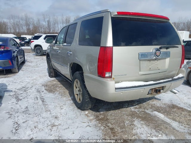 2013 Cadillac Escalade Hybrid მანქანა იყიდება აუქციონზე, vin: 1GYS4FEJ8DR284037, აუქციონის ნომერი: 12548261