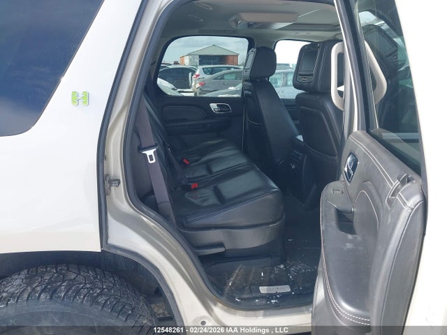 2013 Cadillac Escalade Hybrid მანქანა იყიდება აუქციონზე, vin: 1GYS4FEJ8DR284037, აუქციონის ნომერი: 12548261
