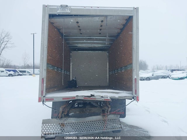 1GD07SF7XM1192289 GMC Savana Cutaway Work Van